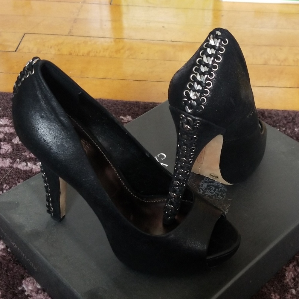 Vince Camuto